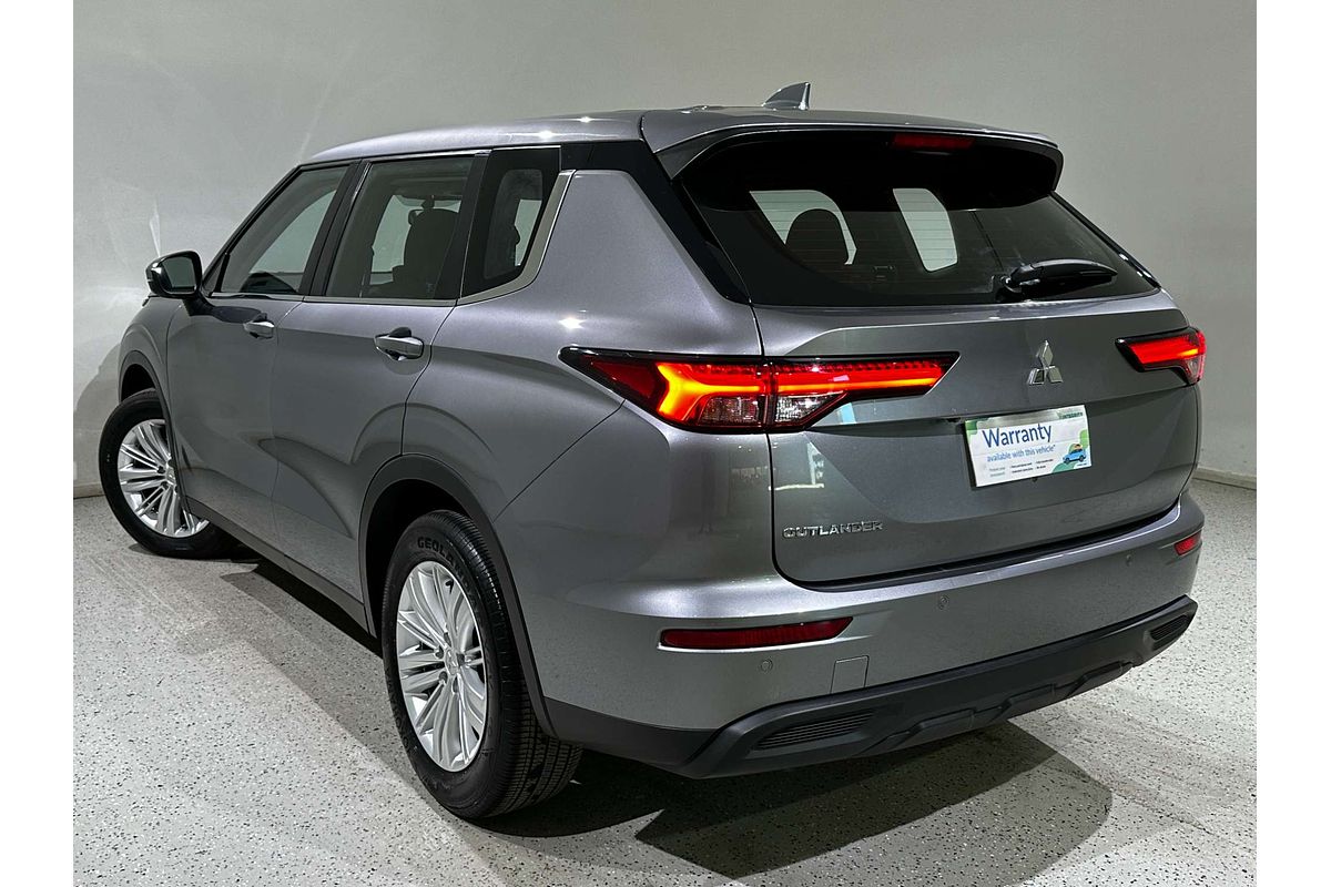 2021 Mitsubishi Outlander ES ZM