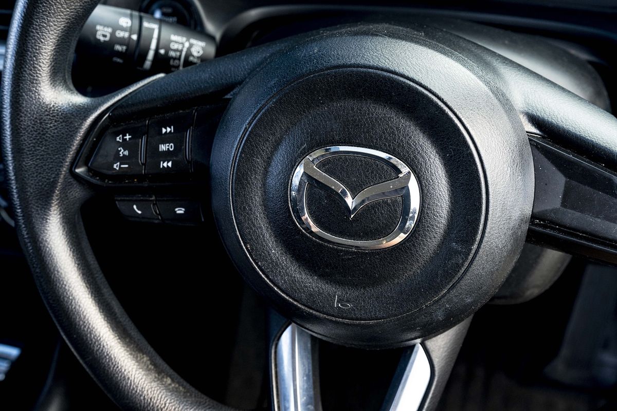 2017 Mazda Axela