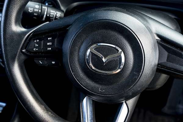 2017 Mazda Axela