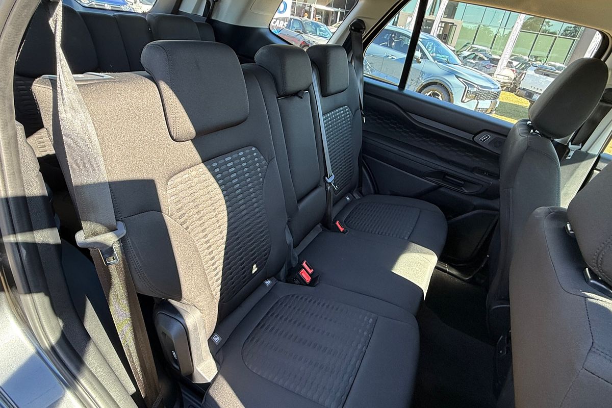 2024 Ford Everest Ambiente 2.0L