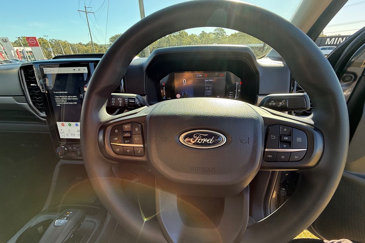 2024 Ford Everest Ambiente 2.0L