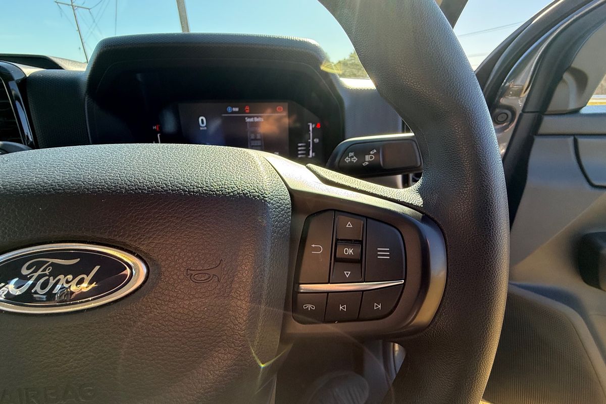 2024 Ford Everest Ambiente 2.0L