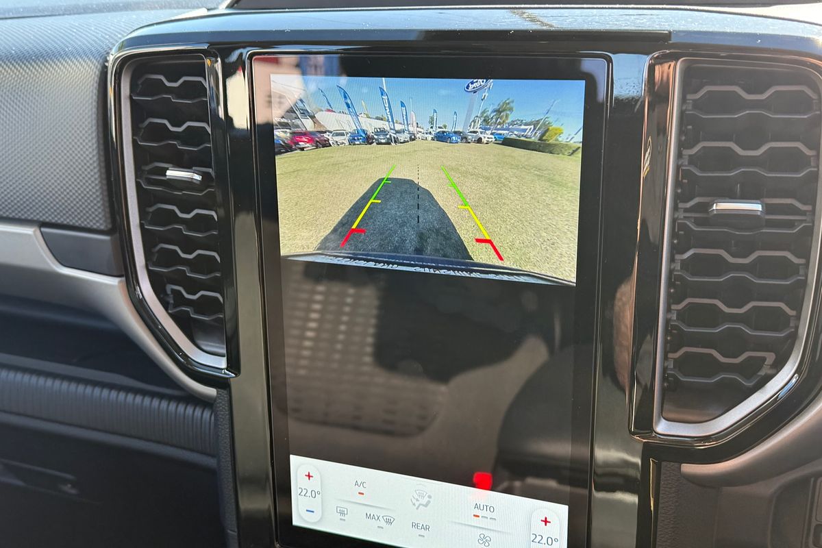 2024 Ford Everest Ambiente 2.0L