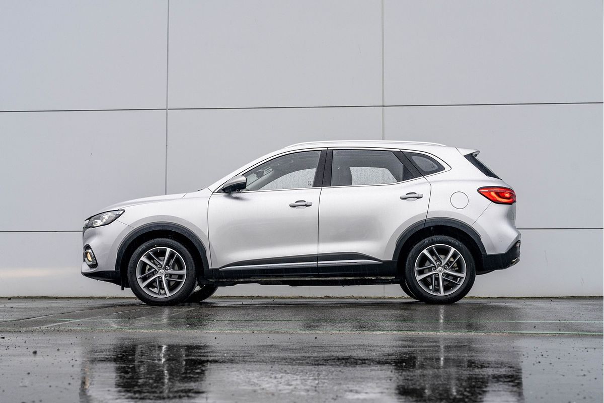 2023 MG HS Phev/10Hd Essence