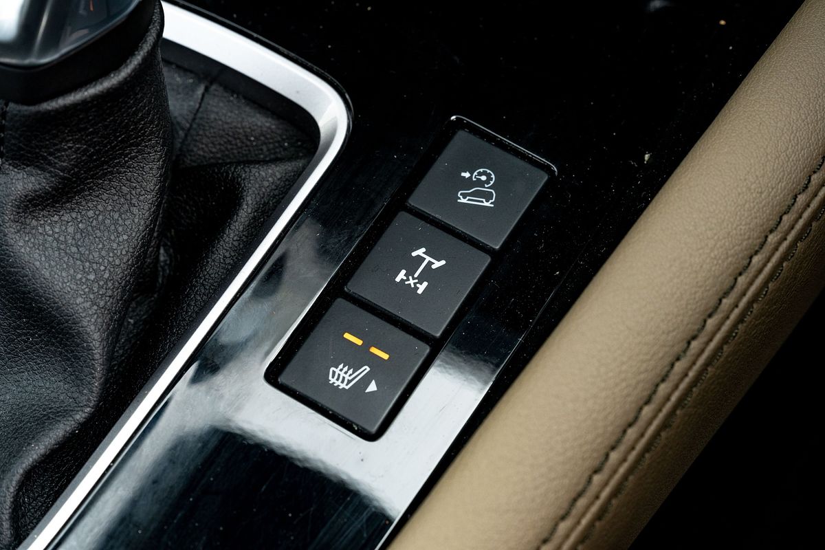 2025 Mazda BT-50 Takami D/C W/S 3.0Dt