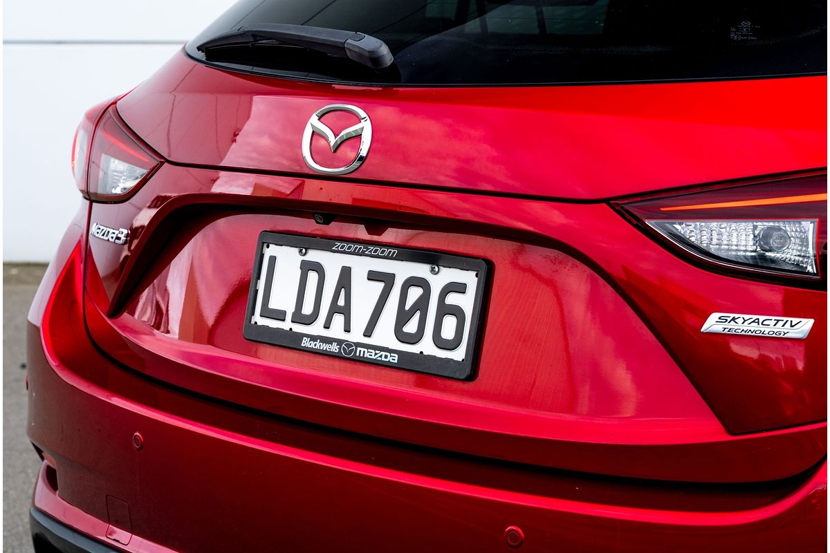 2018 Mazda 3 SP25 Sp25 2.5P/6At
