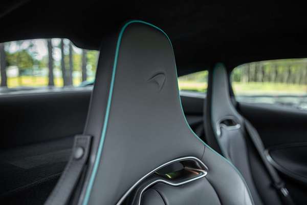 2023 McLaren Artura Performance P16