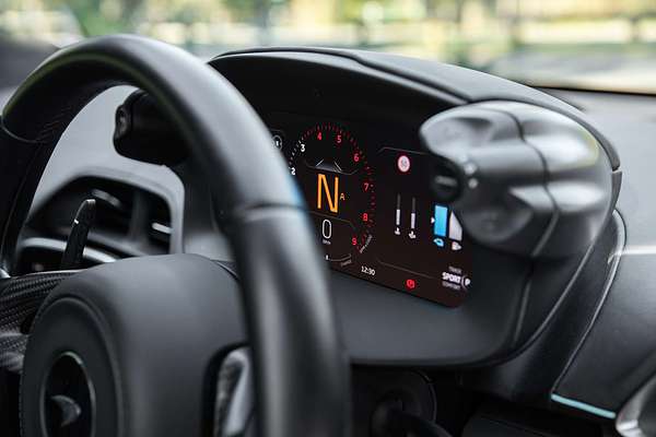 2023 McLaren Artura Performance P16