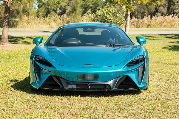 2023 McLaren Artura Performance P16