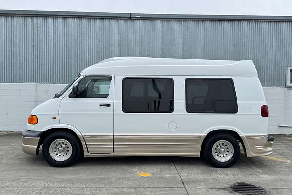 2001 Dodge RAM STARCRAFT
