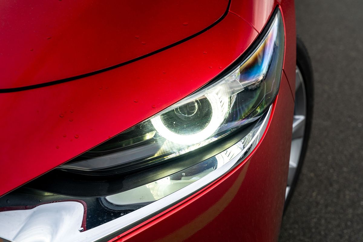 2023 Mazda 3 Limited 2.5P/6At