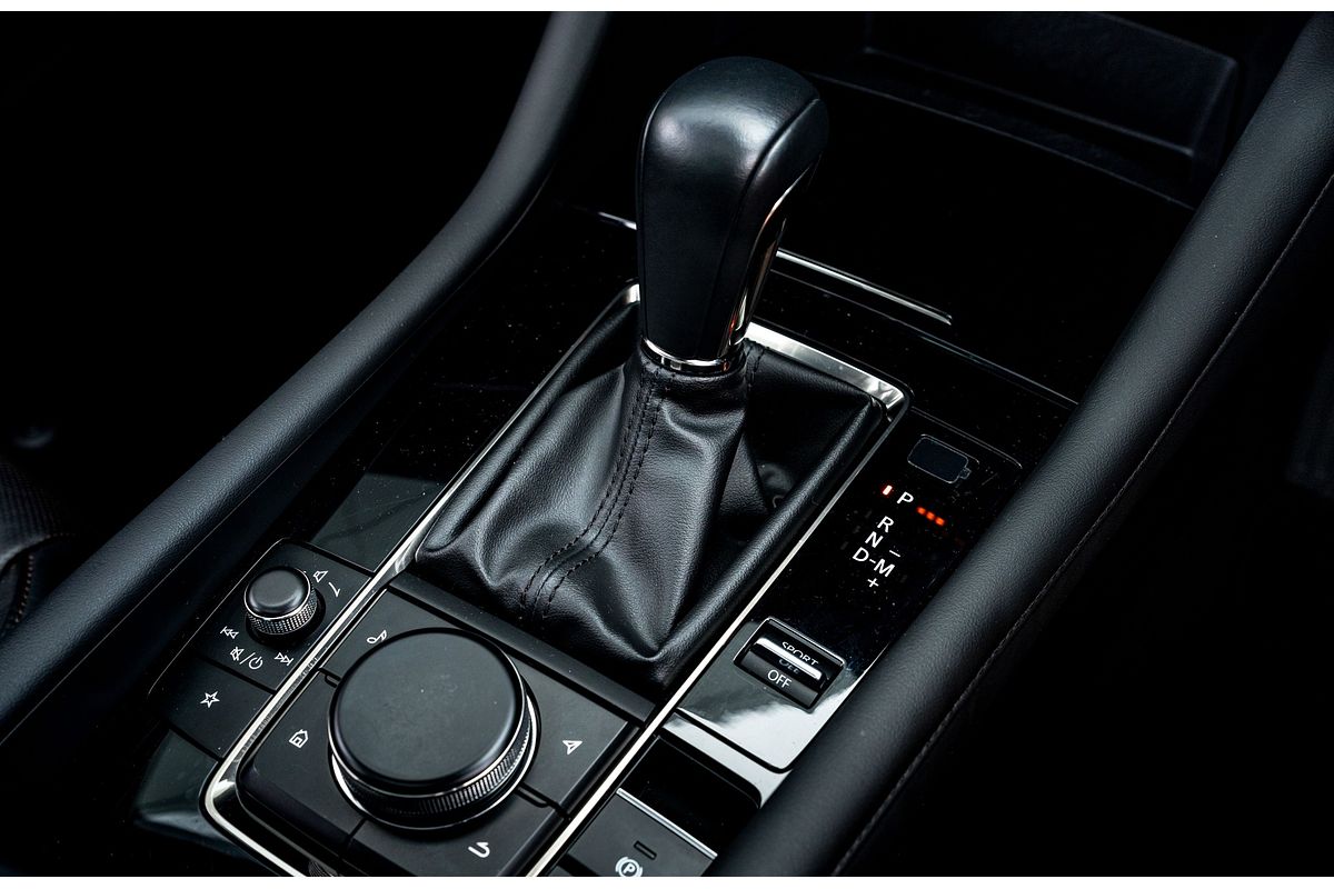 2023 Mazda 3 Limited 2.5P/6At