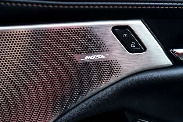 2023 Mazda 3 Limited 2.5P/6At