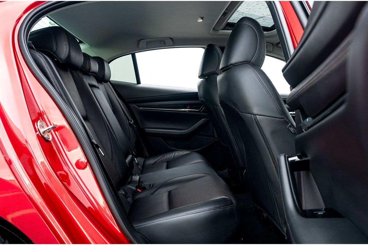 2023 Mazda 3 Limited 2.5P/6At