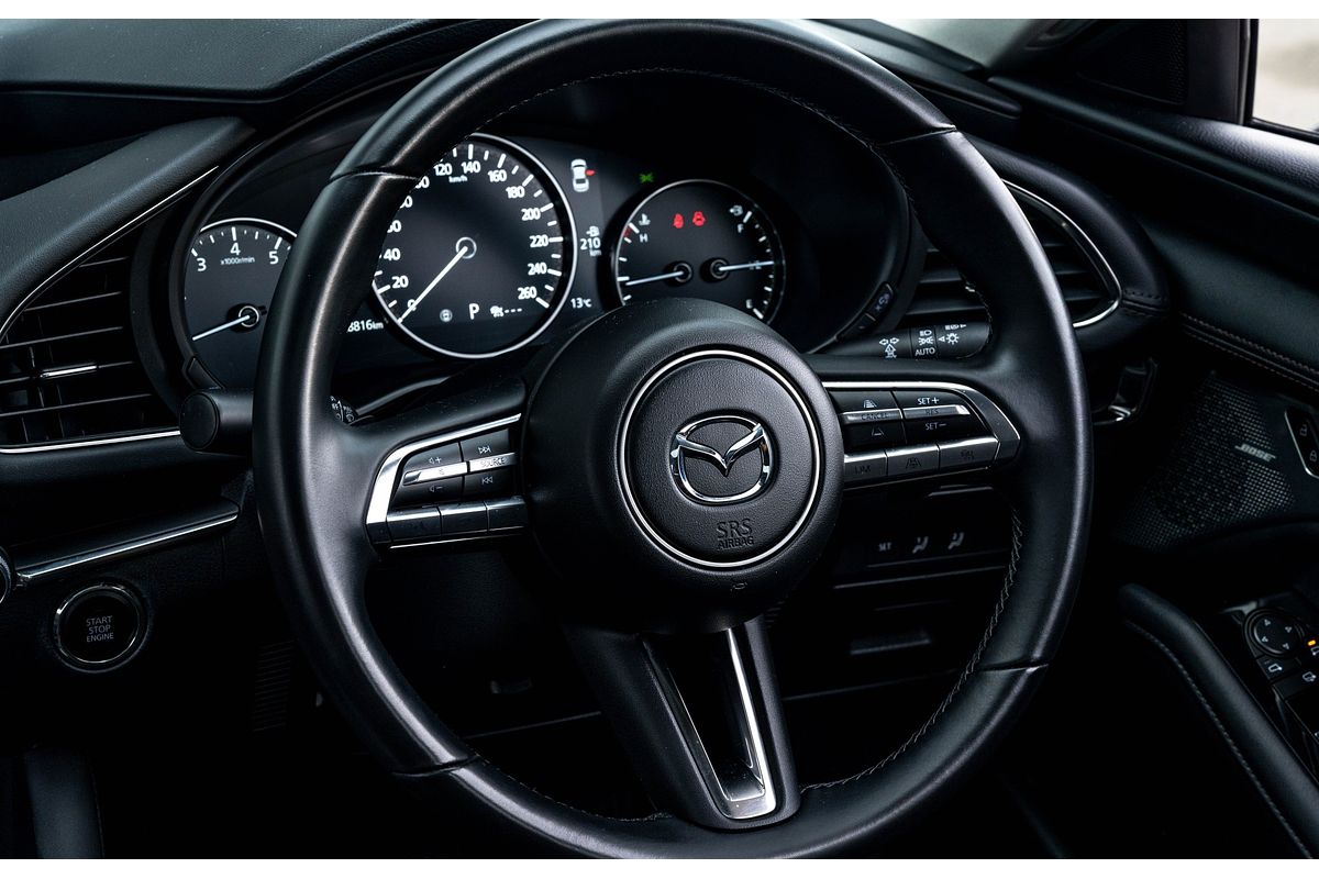 2023 Mazda 3 Limited 2.5P/6At