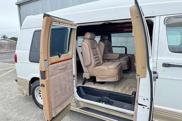 2001 Dodge RAM STARCRAFT