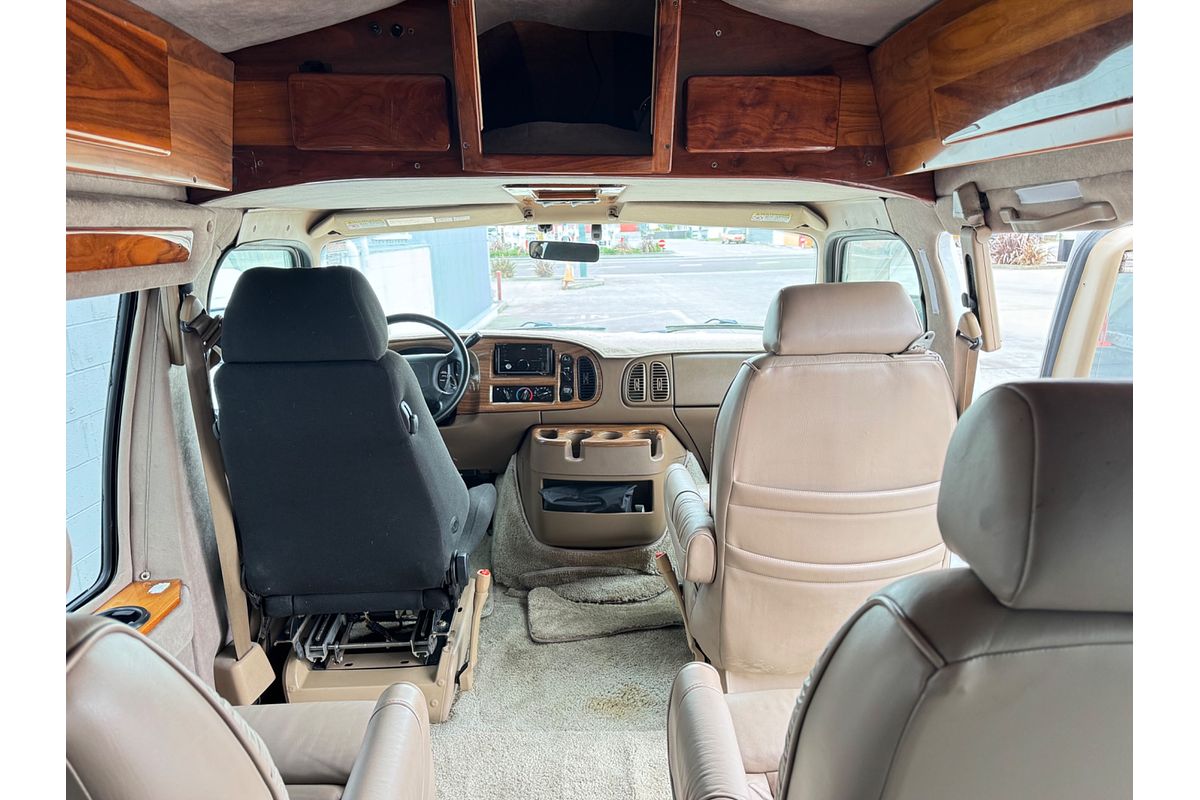 2001 Dodge RAM STARCRAFT