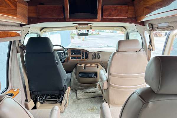 2001 Dodge RAM STARCRAFT