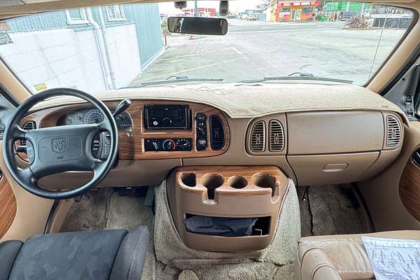 2001 Dodge RAM STARCRAFT