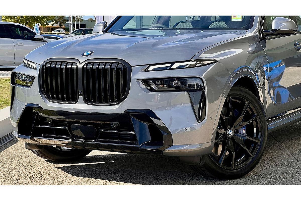 2025 BMW X7 xDrive40d M Sport G07 LCI