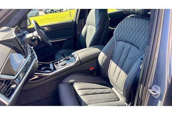 2025 BMW X7 xDrive40d M Sport G07 LCI