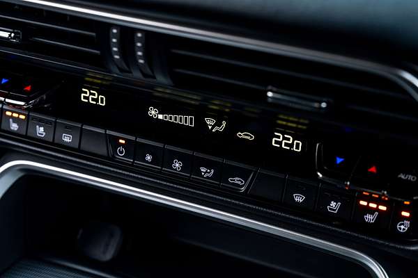 2023 Mazda CX-60 Diesel Hybrid / Exclusive Sports