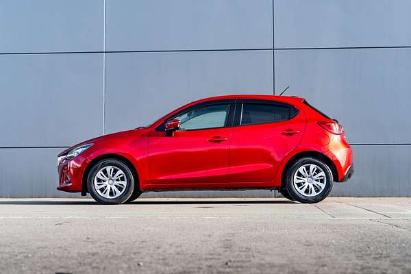 2015 Mazda Demio
