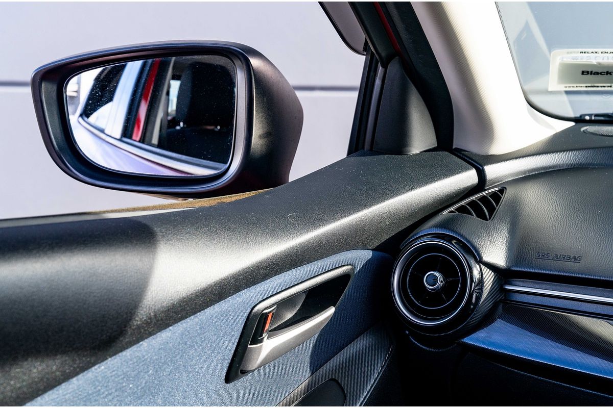 2015 Mazda Demio