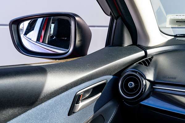 2015 Mazda Demio