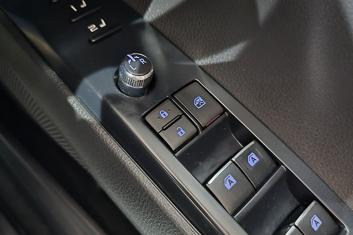 2020 Toyota Camry Hybrid Camry Hybrid SL 2.5L Auto CVT Sedan AXVH71R