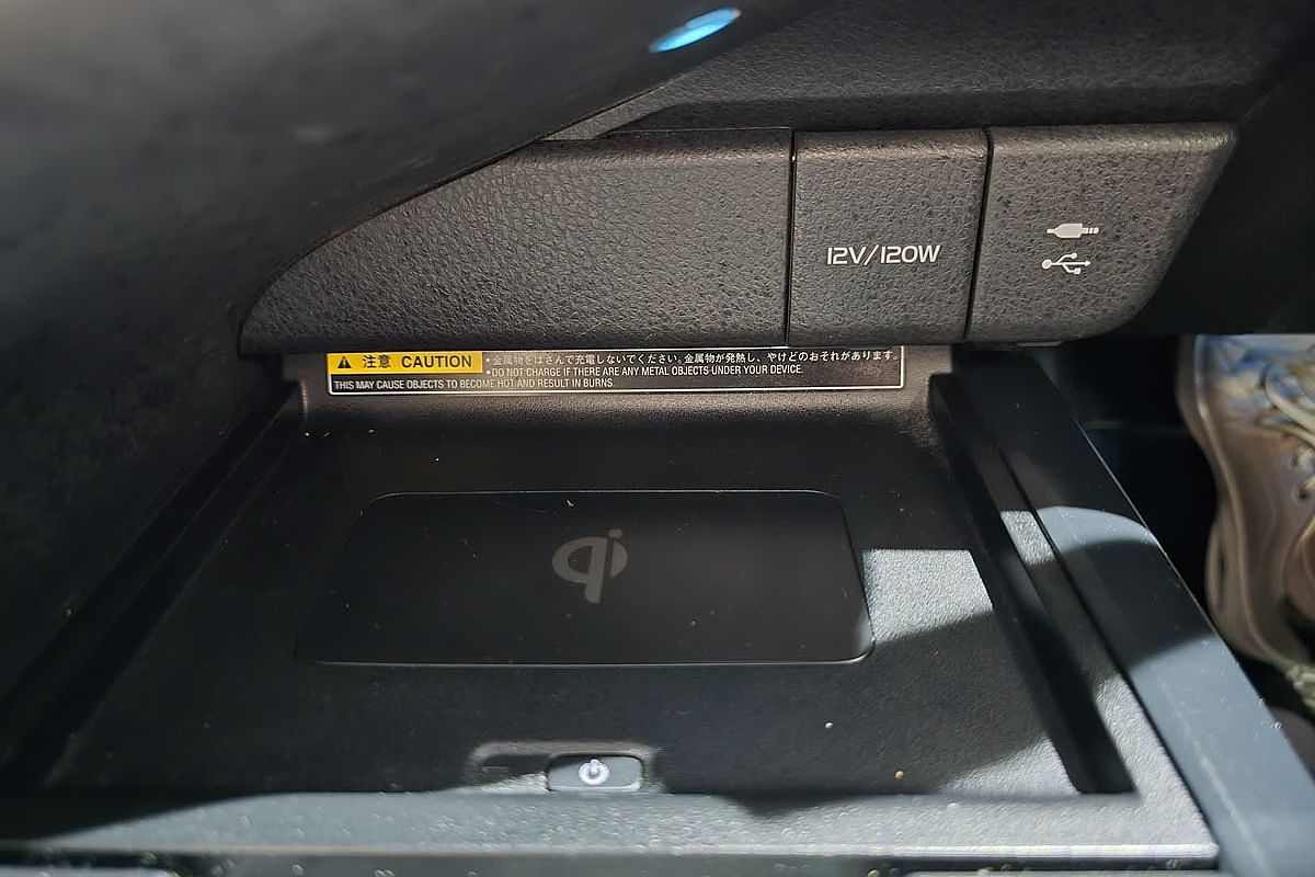 2020 Toyota Camry Hybrid Camry Hybrid SL 2.5L Auto CVT Sedan AXVH71R