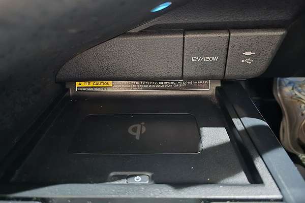 2020 Toyota Camry Hybrid Camry Hybrid SL 2.5L Auto CVT Sedan AXVH71R