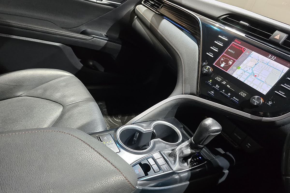 2020 Toyota Camry Hybrid Camry Hybrid SL 2.5L Auto CVT Sedan AXVH71R