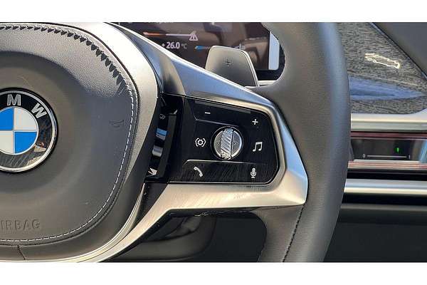 2025 BMW 7 Series 740i M Sport G70