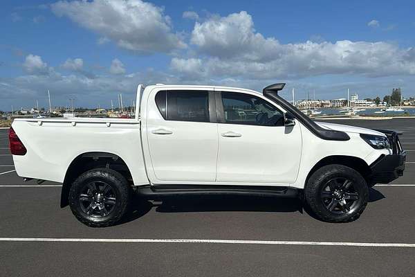 2022 Toyota Hilux SR GUN126R 4X4