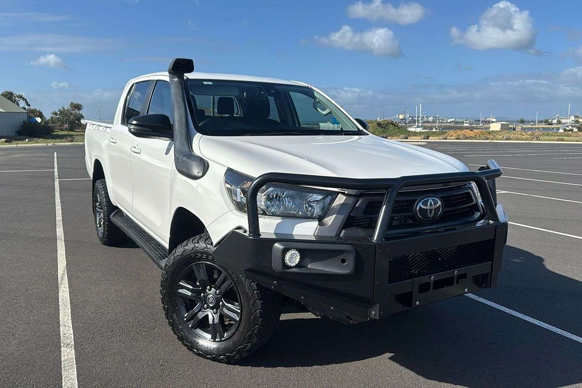 2022 Toyota Hilux SR GUN126R 4X4