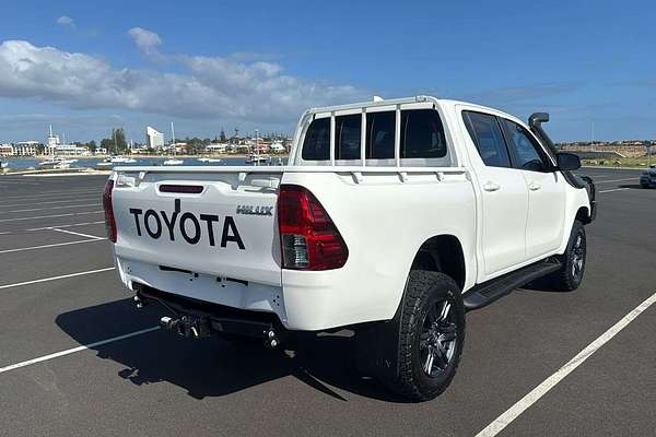 2022 Toyota Hilux SR GUN126R 4X4