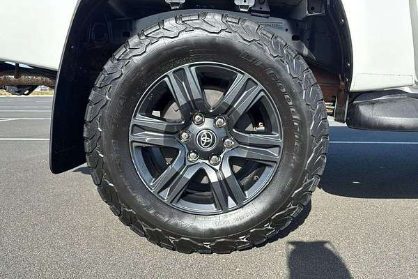 2022 Toyota Hilux SR GUN126R 4X4