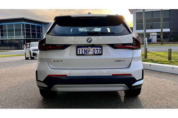 2024 BMW iX1 xDrive30 xLine U11