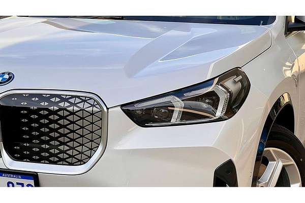 2024 BMW iX1 xDrive30 xLine U11