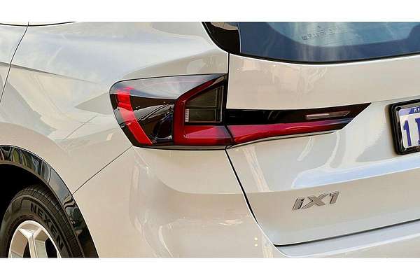 2024 BMW iX1 xDrive30 xLine U11