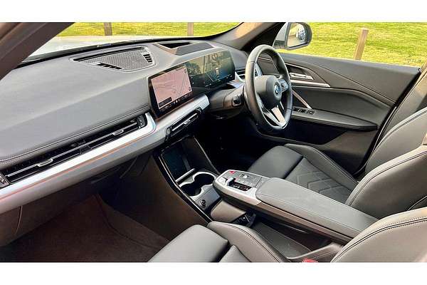 2024 BMW iX1 xDrive30 xLine U11