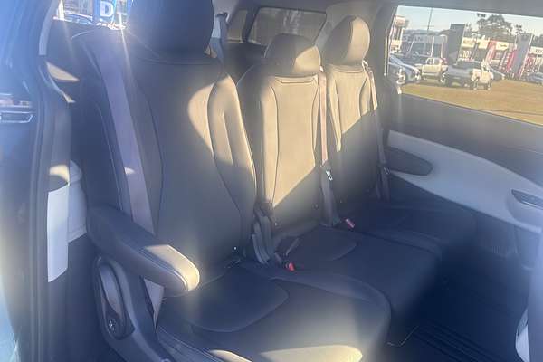 2023 Kia Carnival SLi KA4