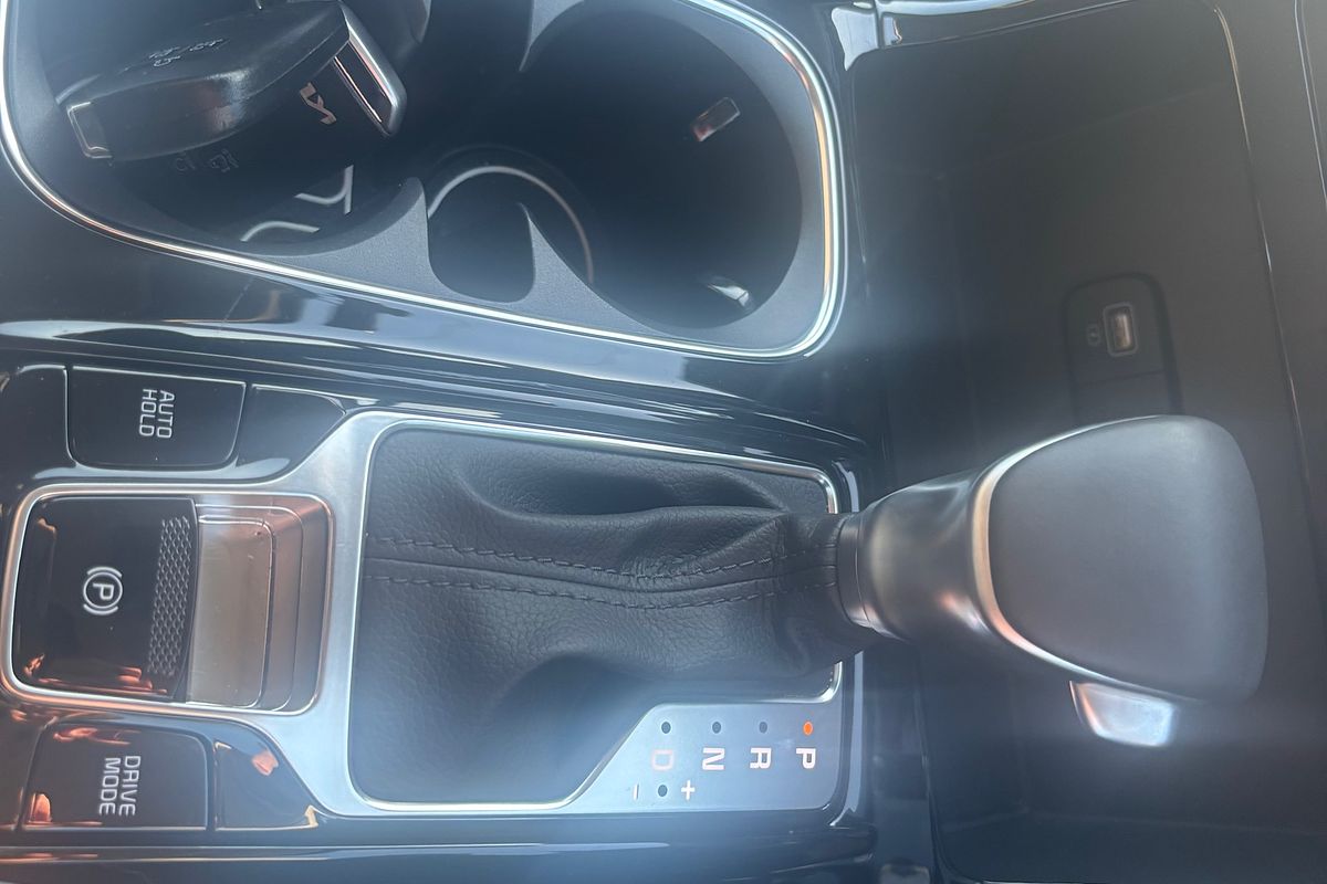 2023 Kia Carnival SLi KA4