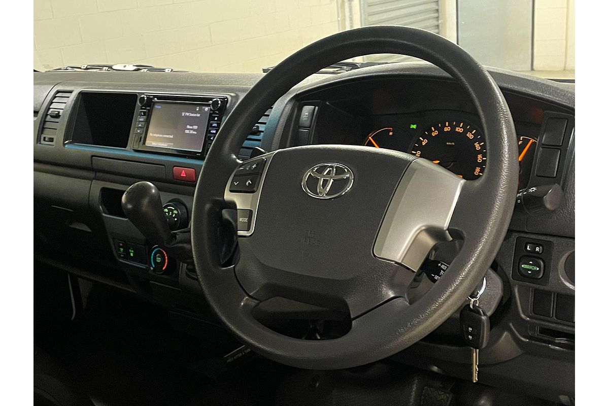 2018 Toyota Hiace Commuter KDH223R ELWB High Roof
