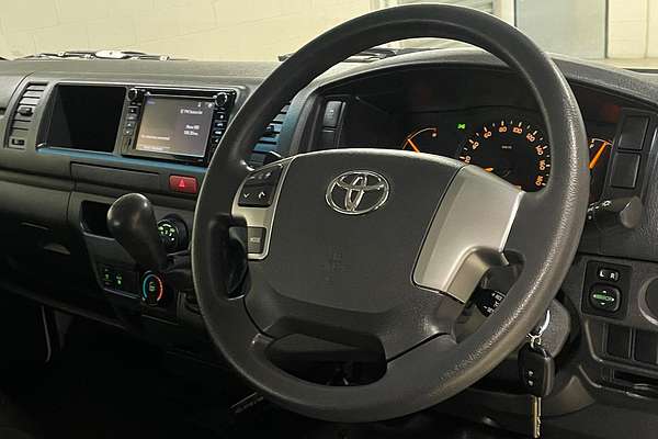 2018 Toyota Hiace Commuter KDH223R ELWB High Roof