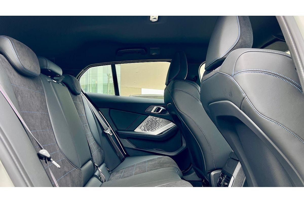 2024 BMW 1 Series 118 M Sport F70