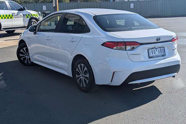 2021 Toyota Corolla Sedan Hybrid Corolla Sedan Hybrid Ascent Sport 1.8L Auto CVT ZWE211R