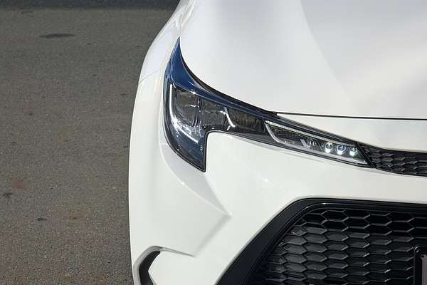 2021 Toyota Corolla Sedan Hybrid Corolla Sedan Hybrid Ascent Sport 1.8L Auto CVT ZWE211R