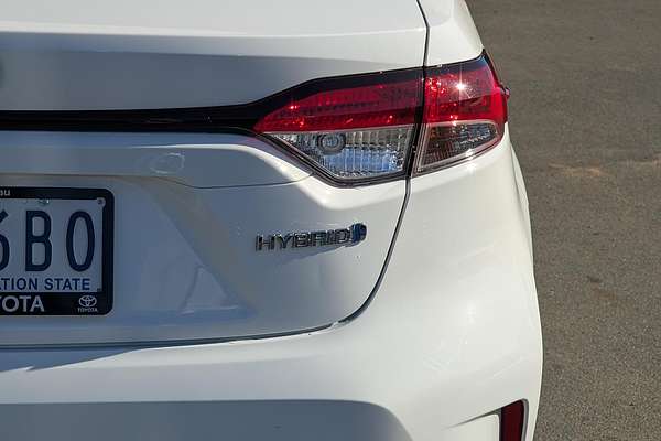 2021 Toyota Corolla Sedan Hybrid Corolla Sedan Hybrid Ascent Sport 1.8L Auto CVT ZWE211R